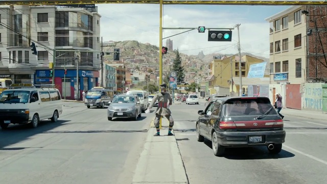 Naughty Boy - La La La ft. Sam Smith смотреть онлайн