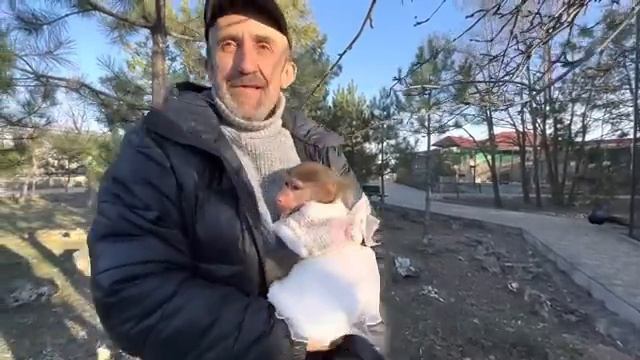 УРА!!! У Люси 500 000 друзей! Давайте вместе сделаем 1 000 000 СЧАСТЛИВЫХ ЛЮДЕЙ! смотреть онлайн