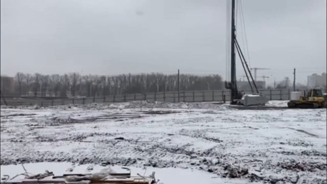 Строительство парковки и многоэтажного жилого дома в Минске смотреть онлайн