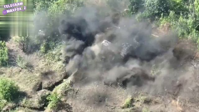 Бойцы интербригады "Пятнашка" уничтожают укрепления и пехоту врага на Авдеевском направлении смотреть онлайн