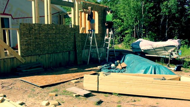 16 x 24 SIMPLE CABIN EXTENSION - SHEATHING смотреть онлайн