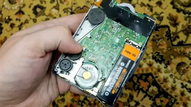 Кассетный плеер SONY WM-EX921 обзор потрохов. смотреть онлайн