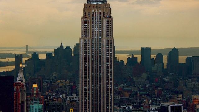 Empire State Building - символ Нью-Йорка! смотреть онлайн