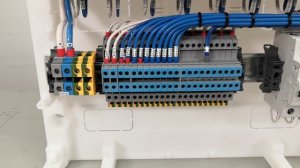 Простой электрический щиток в 2-х комнатную квартиру.