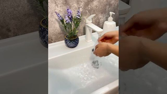 Смеситель для умывальника Vieir V073513-F белый смотреть онлайн