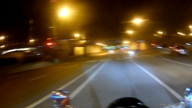 Покатушки с новыми дугами на Honda CB1000 смотреть онлайн