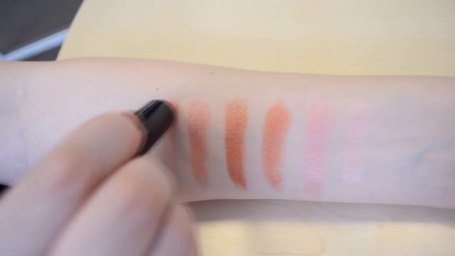 Colourbox Oriflame - все свотчи смотреть онлайн