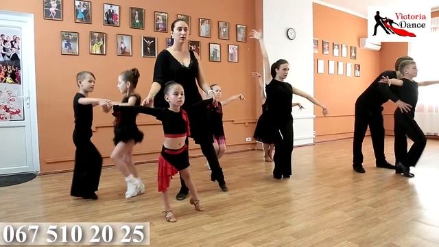 Виктория Данс Клип в Студии смотреть онлайн