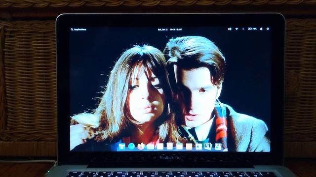 Using elementary OS on an Old MacBook Pro in 2021 смотреть онлайн