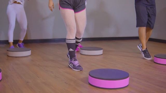 STEP TO DANCE - MIX 02 смотреть онлайн