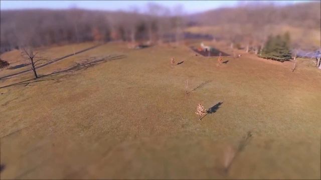 Tilt-Shift - Drone footage - Greenlane Park, Pa. смотреть онлайн