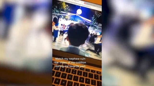 40 МОМЕНТОВ, КОГДА РОДИТЕЛИ НЕ ЗНАЛИ, ПЛАКАТЬ ИЛИ СМЕЯТЬСЯ (720p) смотреть онлайн