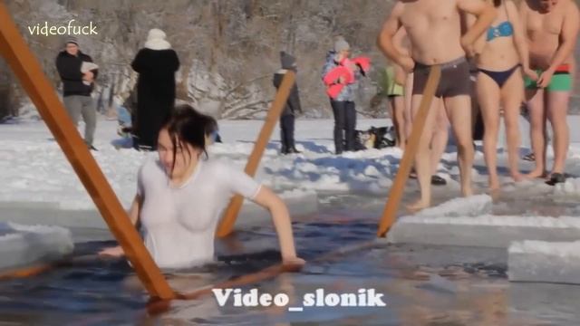 Мокрая майка. Это надо видеть!!!