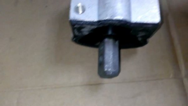 ОПОРА КПП CCLASS W202 A2202401818 A2202400218 A2202400518 (LEMFORDER 3387501)