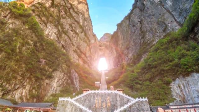 Спасибо, жизнь! Роберт Рождественский. Читает Андрей Алейников.