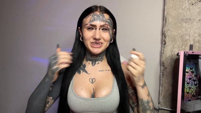 Talking about my eyeball tattoos смотреть онлайн