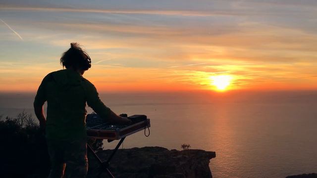 Sunset tech live set смотреть онлайн