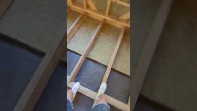 ??холодный пол, грызуны в каркасном доме, сделай так и проблем не будет! смотреть онлайн