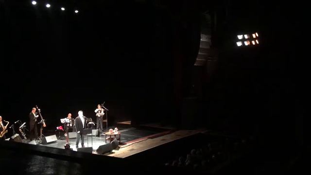 Евгений Дятлов - У Чёрного моря (Леонид Утёсов) смотреть онлайн