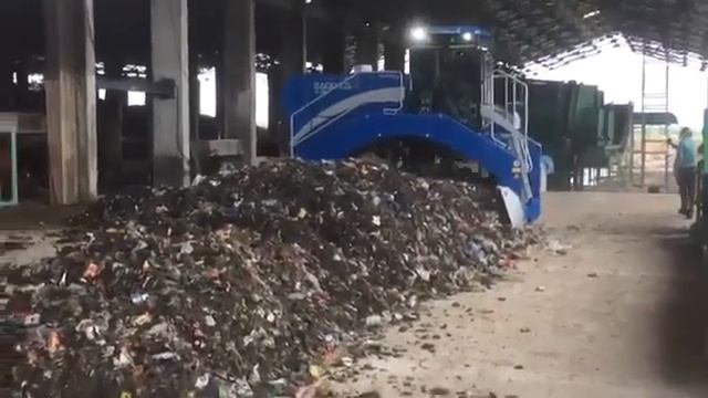 Самоходный ворошитель BACKHUS A36 смотреть онлайн