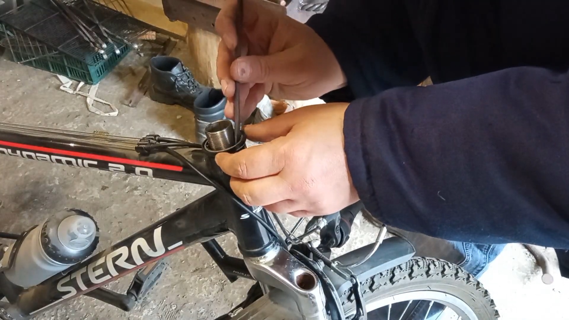 Велосипед Stern Dynamic 2.0. Вилка и рулевая колонка. Разбор и обслуживание.