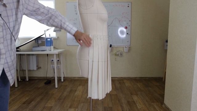 Плиссированная юбка. Как выкроить. смотреть онлайн