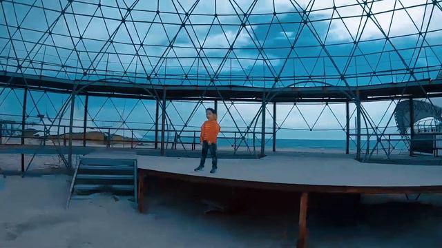 Стивен Дивиш видео Challenge смотреть онлайн