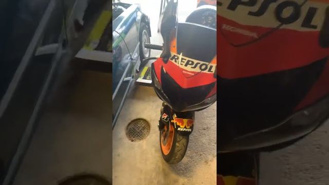 2011 cbr1000rr chain tensioner fix. смотреть онлайн