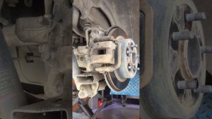 How To Replace Change  RENAULT'S KOLEOS Rear brake pads