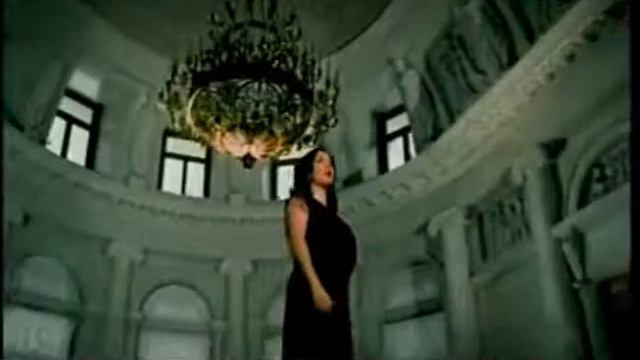 Воздушная гимнастка, падение / "Воздушный поцелуй" смотреть онлайн