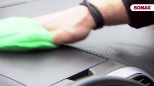 Чем отмыть торпедо автомобиля?