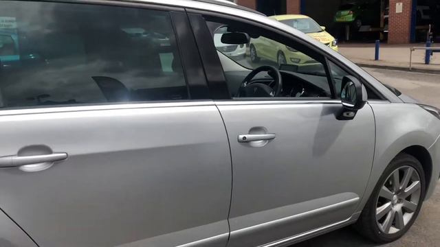 Peugeot 5008 - FX15ZST