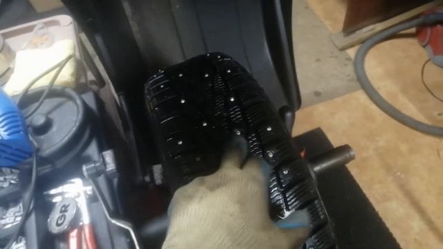 Стоит ли покупать Nokian Nordman 7. Зимняя резина. Обзор шину и обзор на ремонтный шип. смотреть онлайн