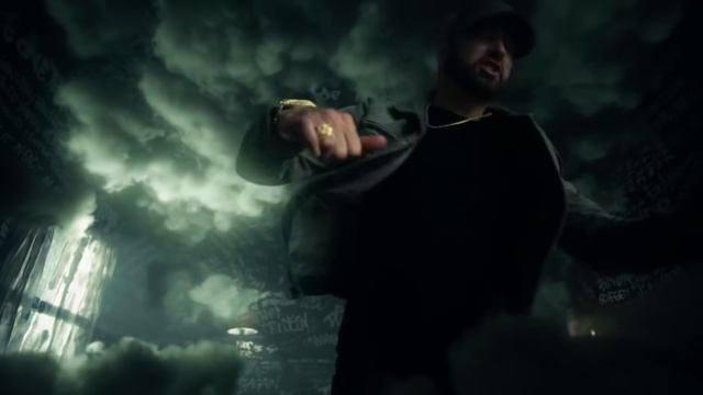 Eminem, Chris Brown & TULE - Fearless (2019) смотреть онлайн