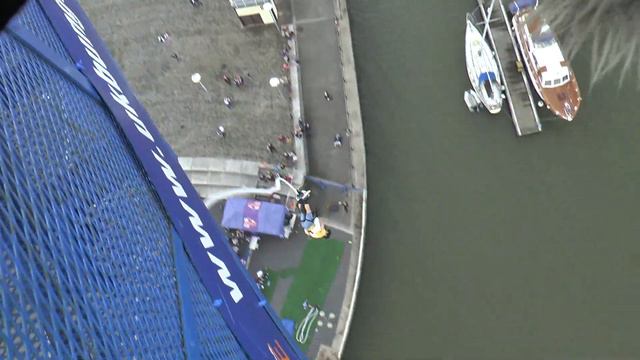 160 FT Bungee Jump! (TANDEM STYLE) смотреть онлайн