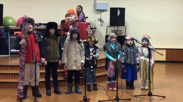 Рождественская колядка «Христос народился». Детский фольклорный ансамбль «Завалинка￼»￼ смотреть онлайн