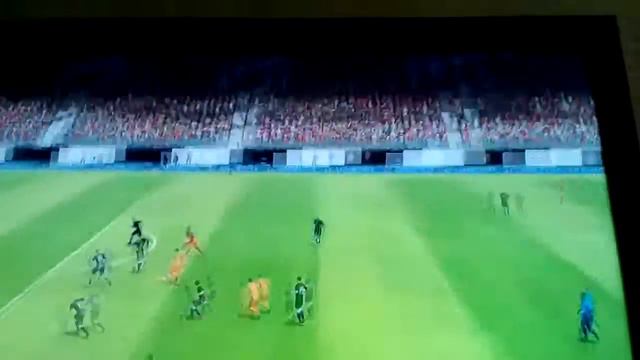 Супер гол Ракитича в FIFA 16 смотреть онлайн