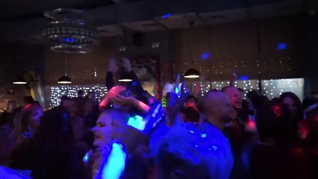 Live from New Year смотреть онлайн