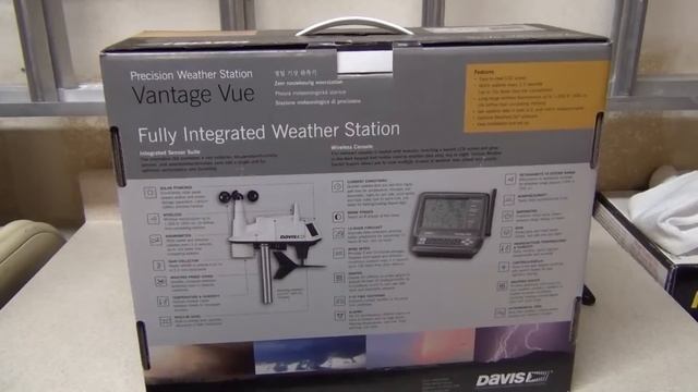 Davis Vantage Vue Weather Station Box смотреть онлайн