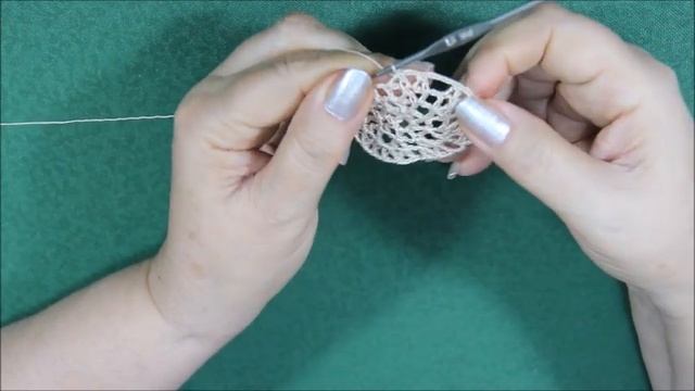 НЕЖНАЯ САЛФЕТКА С ЦВЕТКОМ, ЛИСТЬЯМИ И СЕРДЕЧКАМИ. СХЕМА. ЧАСТЬ ПЕРВАЯ. смотреть онлайн