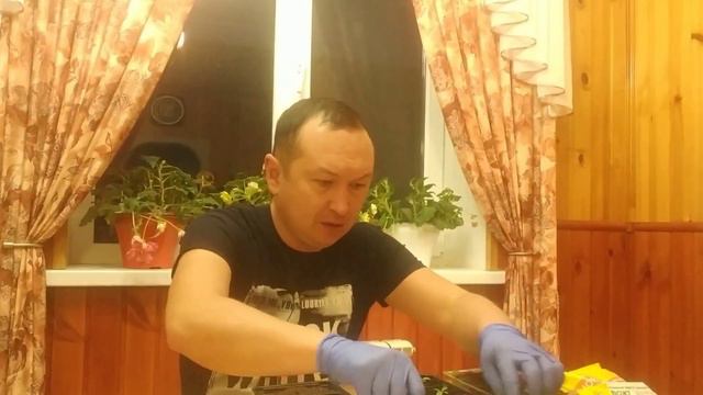 Пикировка цветов. Эксперимент с грунтом. смотреть онлайн