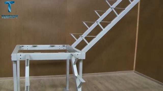 Сборка и монтаж деревянной лестницы на металлическом каркасе ЛЕС 05 смотреть онлайн