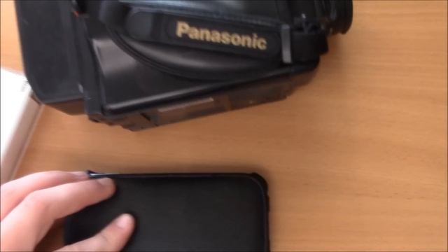 Древние видеокамеры Panasonic M3000, NV-R50 и неизвестная марка смотреть онлайн