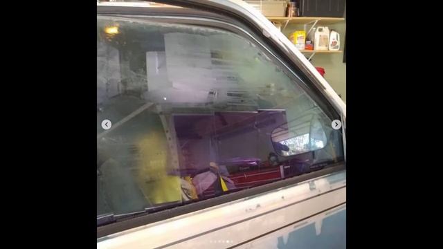 1989 Chevy K1500 Intro and transformation...so far смотреть онлайн