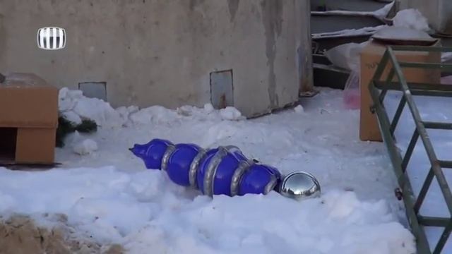 Подъемный кран опрокинулся смотреть онлайн