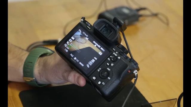 Sony XLR-K1M ses adaptörü смотреть онлайн