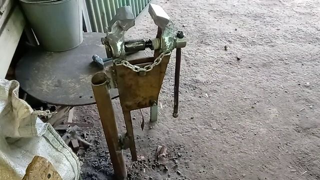 ПОСМОТРИТЕ кузнечные тиски ИНТЕРЕСНО смотреть онлайн