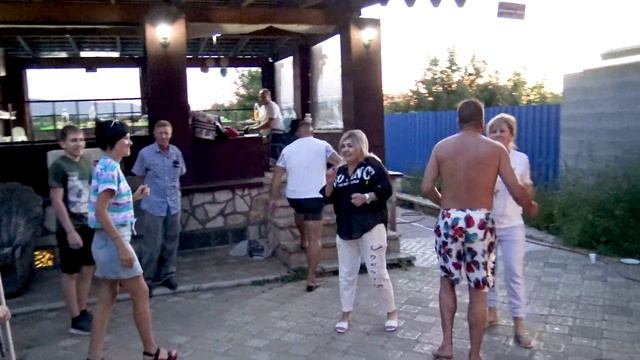 На губах помада - Валерий Палаускас смотреть онлайн