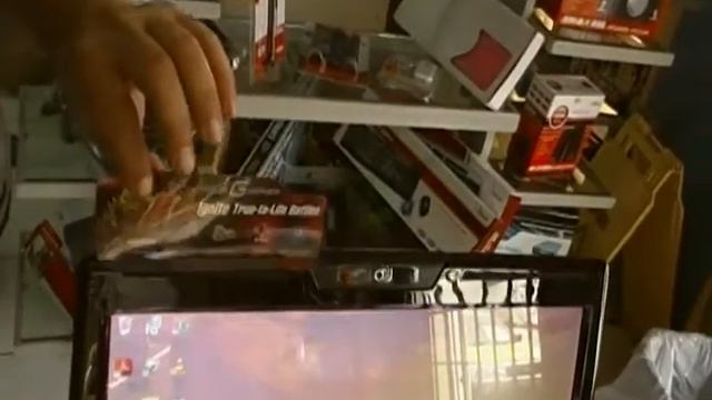 ASUS G51JX Laptop смотреть онлайн