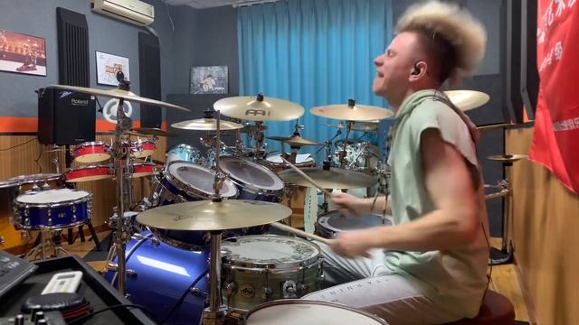 BRING ME THE HORIZON - HAPPY SONG [DRUM COVER] смотреть онлайн
